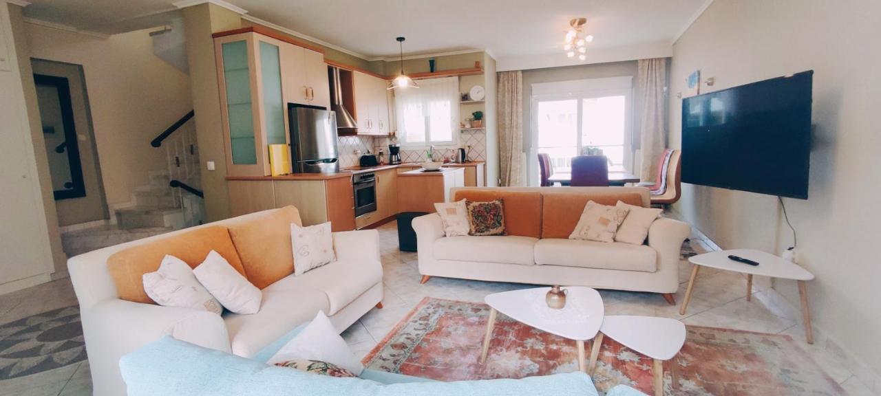 The Golden Guest House Peraía 외부 사진