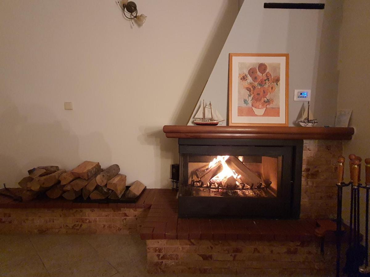 The Golden Guest House Peraía 외부 사진